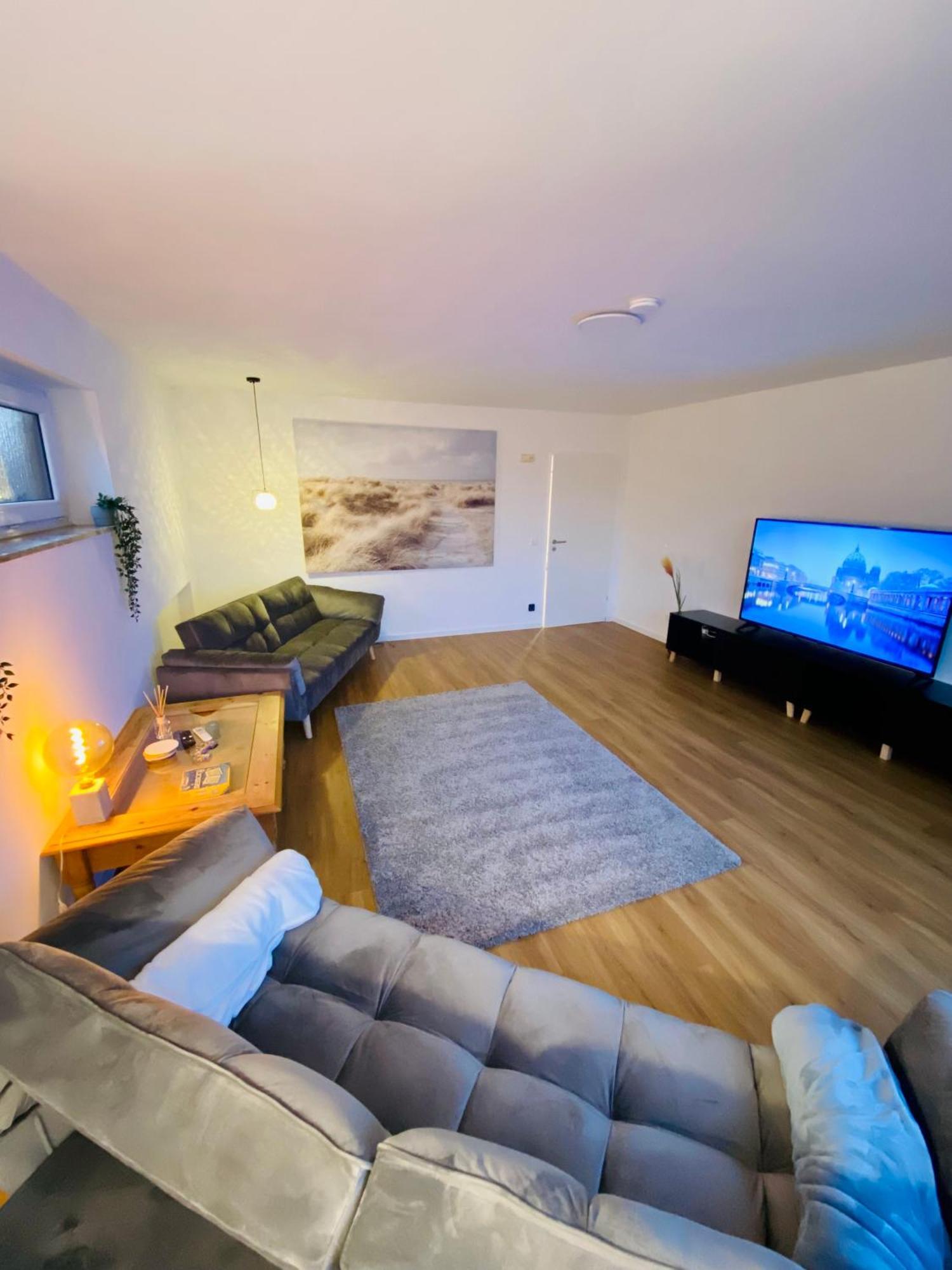 Traumhafte 115 Qm Ferienwohnung Am Steinhuder Meer, Ruhig, Komfortabel, Loggia, Parkplatz, Wifi Вунсторф Экстерьер фото